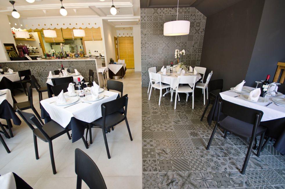 Керамическая плитка Vives 1900