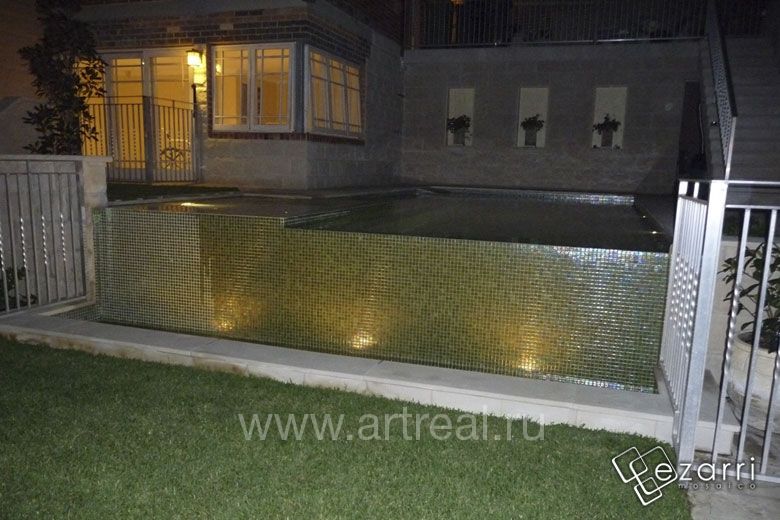 Green pearl Green pearl