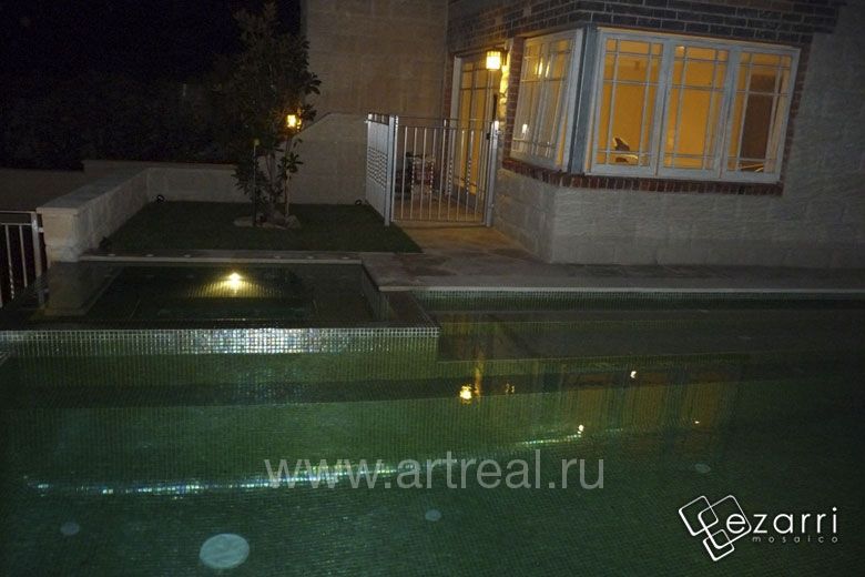 Green pearl Green pearl