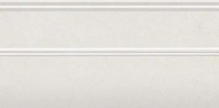 Kerama Marazzi Прованс Авиньон плинтус Плинтус бежевый светлый матовый обрезной 30*15*17