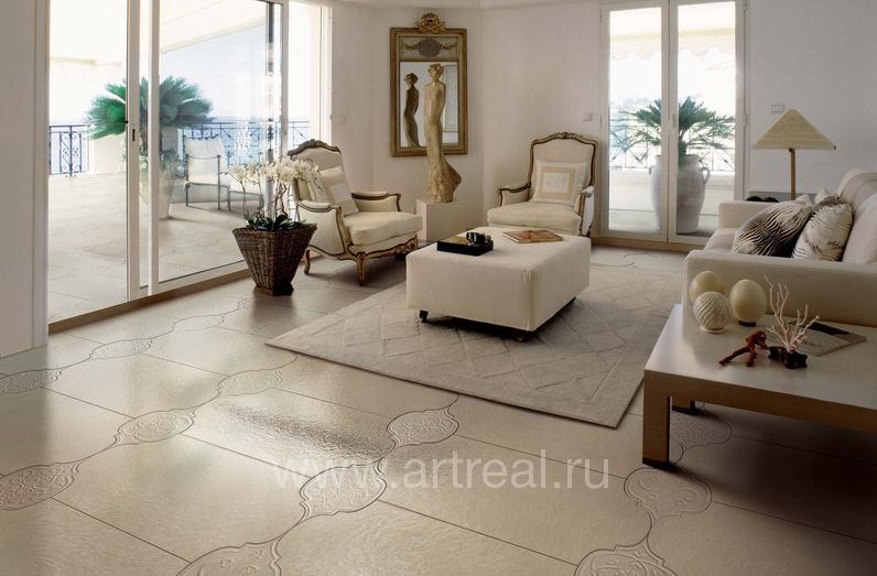 Керамогранит Petracers Unico цвета слоновой кости с однотонными декоративными вставками Керамогранит Petracers Unico цвета слоновой кости с однотонными декоративными вставками