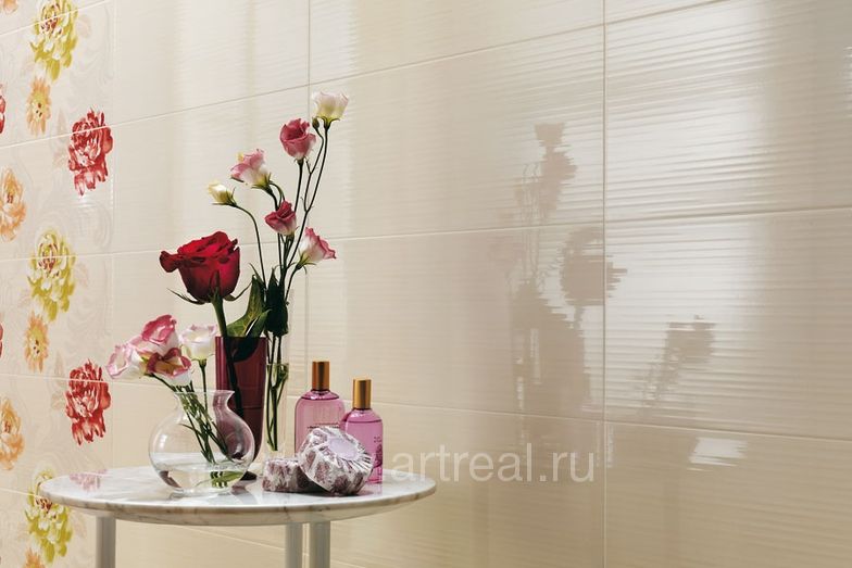 Белая плитка и декор из коллекции Atlas concorde Gioia
