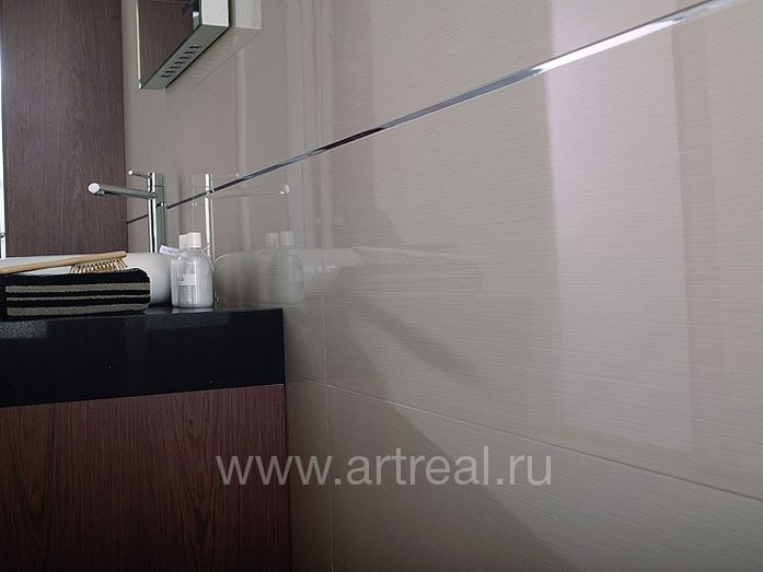 Интерьер коллекции керамической плитки Line фабрики Venis (Испания)