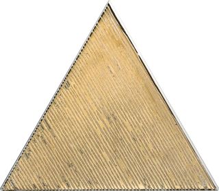 Petracer's Triangolo L'Arte Oro