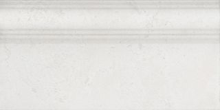 Kerama Marazzi Прованс Гране спец. элемент Плинтус белый светлый матовый структура обрезной 20*40*1.6