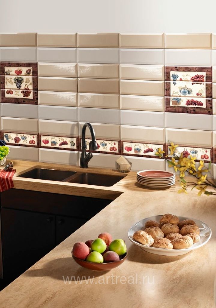 Керамическая плитка Absolut Ceramica Grapes  в интерьере кухни