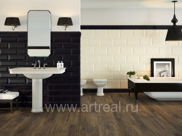 Керамическая плитка Oxford в ванной в цвете Marfil и Negro.