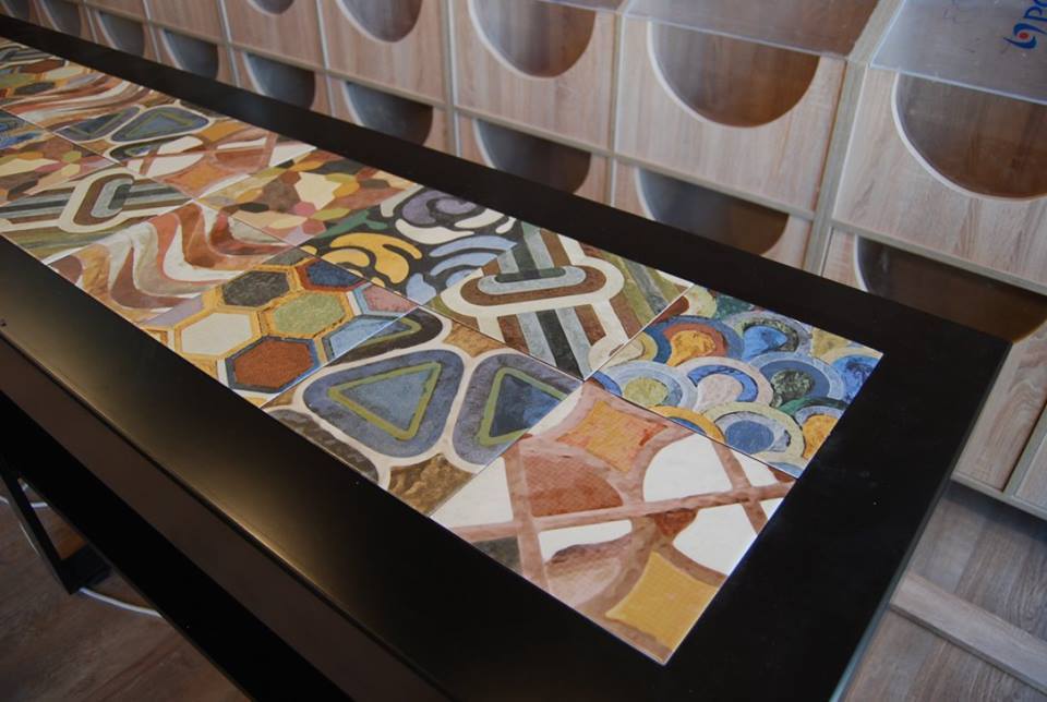 Cтолешница из керамической плитки Mainzu