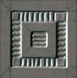 Gardenia (Versace) Palace Stone вставка Greca Black Tozzetti Lap/Nat 3.2*3.2