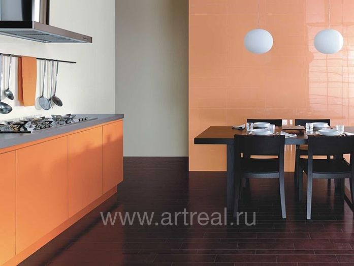 Кухня отделанная плиткой Fap Vision в цветовой гамме Estate/Sole/Brezza.